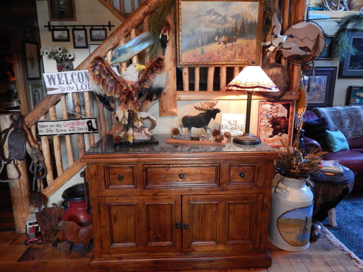 Idle Spurs Log Cabin Bed & Breakfast Black Diamond Bagian luar foto